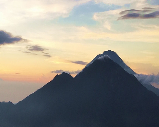 阿里拉烏布活動-巴杜爾登山